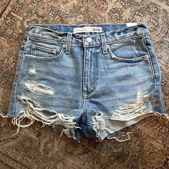 Lovers and friends denim cut offs 26 - Picture 3 of 4